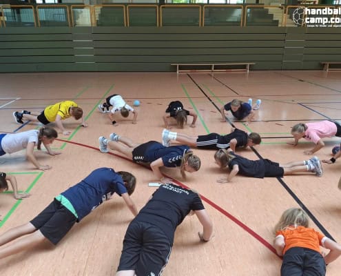 Handballcamp Kirchhain Liegestütz
